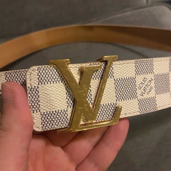 Authentic UNISEX Louis Vuitton LV INITIALES 40 mm - Picture 2 of 8